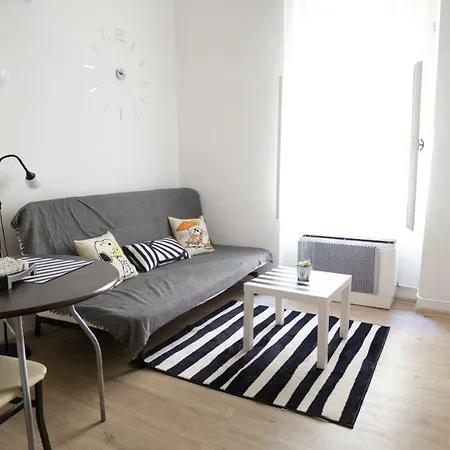 Minion & Snoopy 公寓